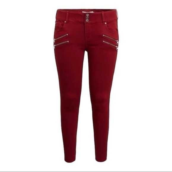 TORRID JEGGING - SUPER STRETCH DARK RED NWOT